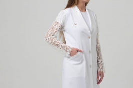 Jaleco 3/4 Manga Longa Feminino e Gola Smoking - FOTO 4 Jaleco 3/4 Manga Longa Feminino e Gola Smoking - FOTO 4