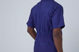 Macacão Manga Curta Com Botões Frontais em Sarja ou Brim - FOTO 2